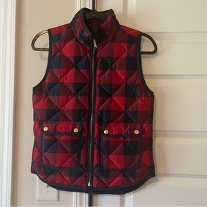 JCREW Navy/Red Buffalo Plaid vest with gold accents sz Petite XS